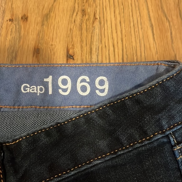 Gap 1969 Jeans - Picture 5 of 5